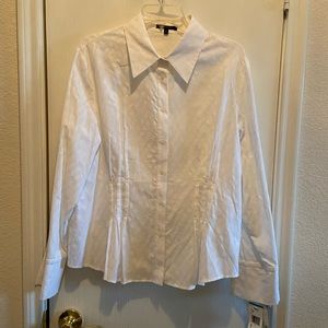 AK Anne Klein NWOT size 16 white blouse